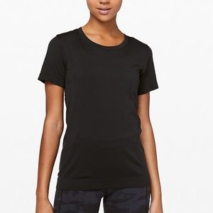 Lululemon Swifty Relaxed Black Short Sleeve-Size 4